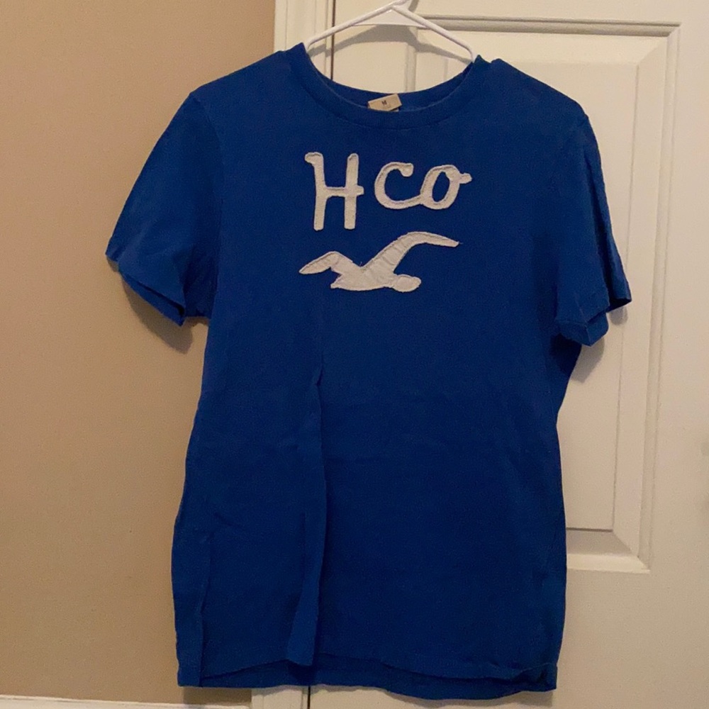 Hollister short sleeve shirt